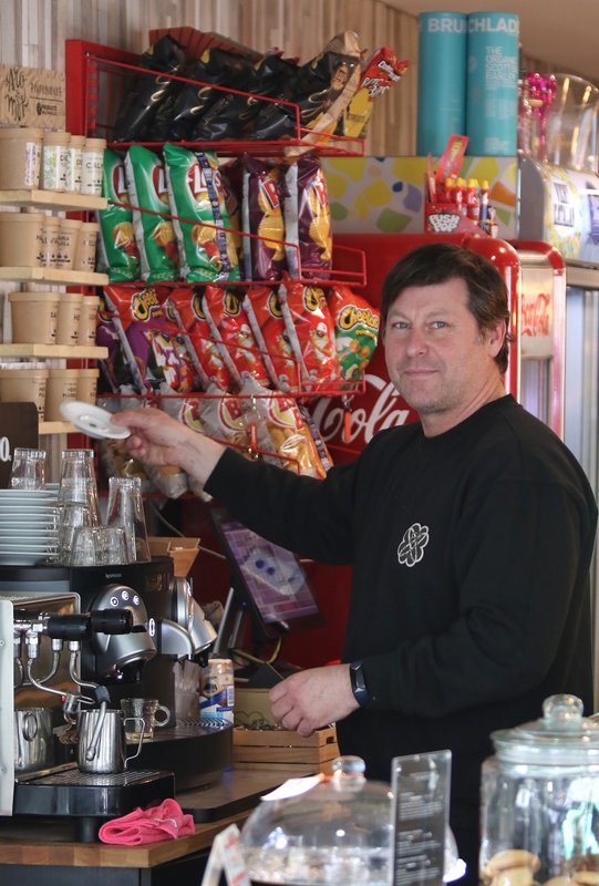 Edgar Fernández Edgar Fernández